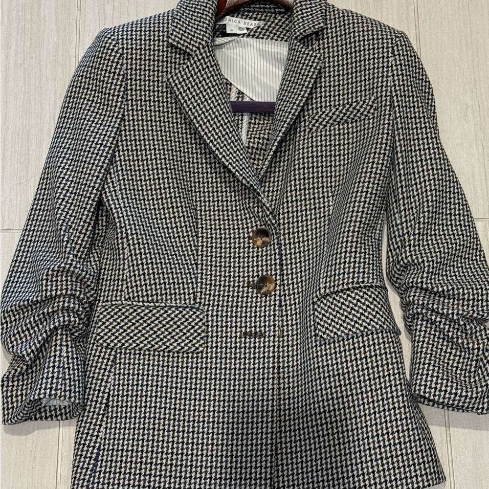 Veronica Beard Berkshire Houndstooth Blazer